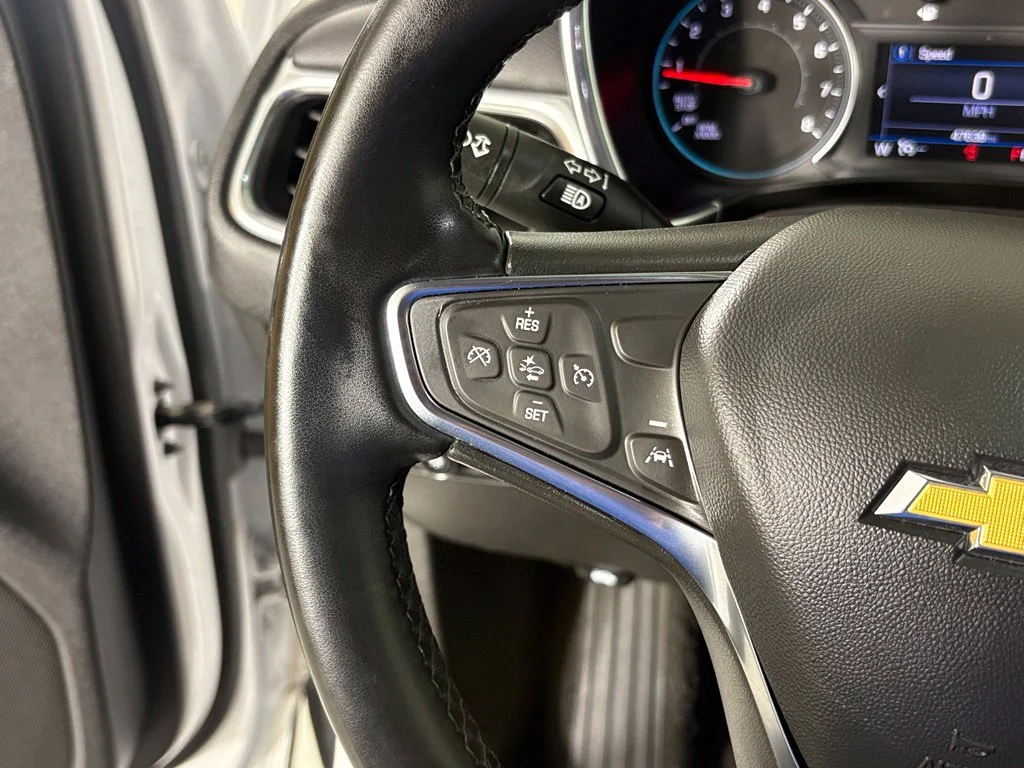 Used 2024 White Chevrolet LT image 20
