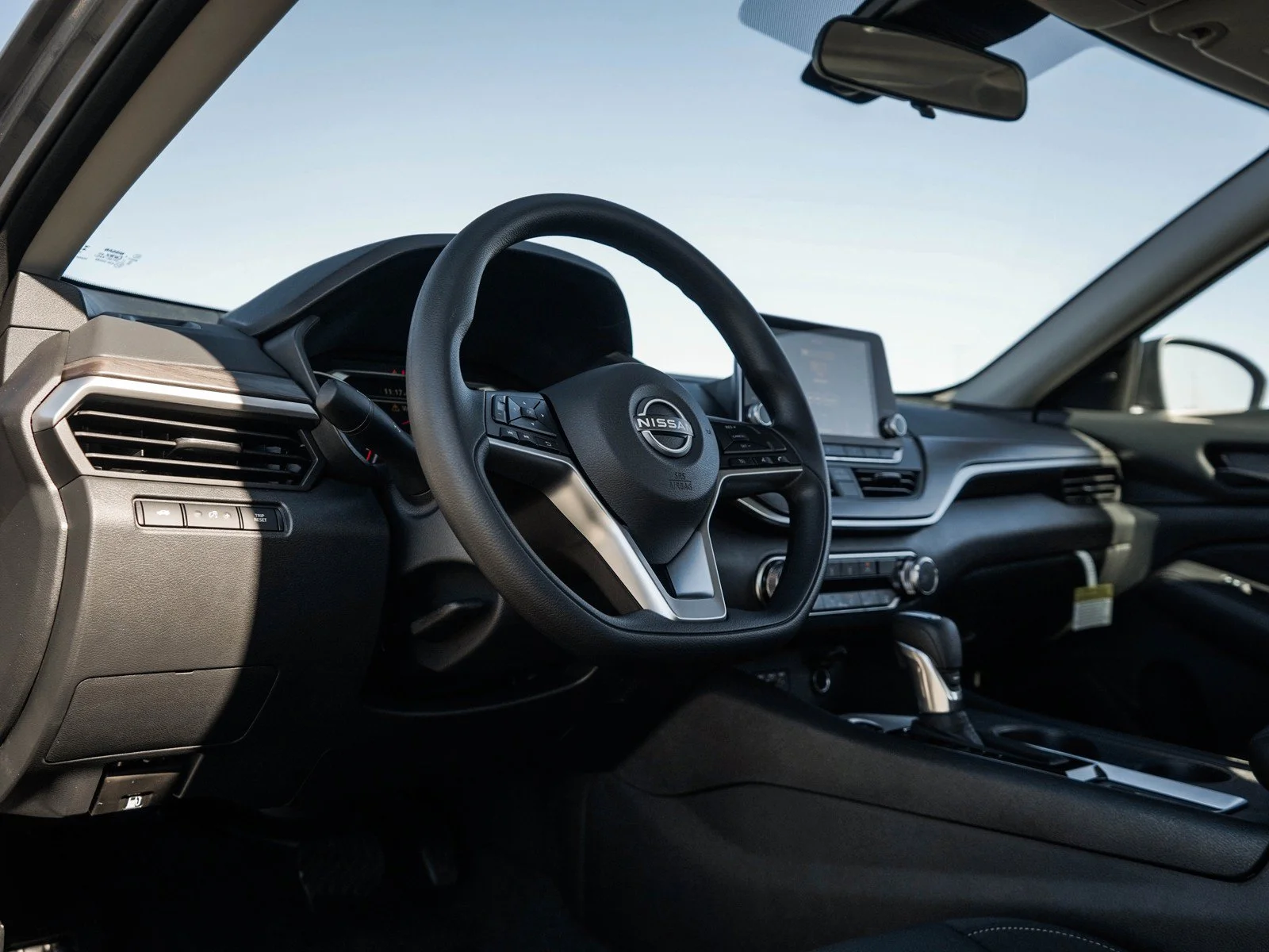 New 2026 Gun Metallic Nissan 2.5 SV image 17
