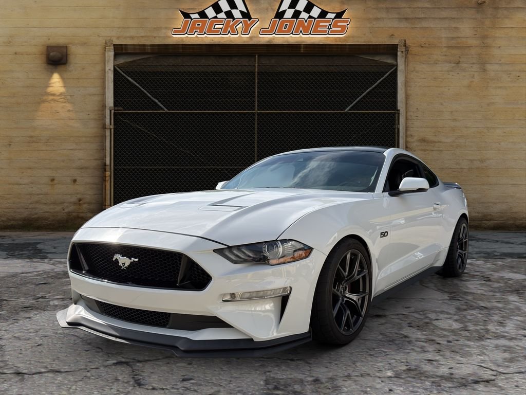 2019 Ford Mustang GT Coupe Premium's photo