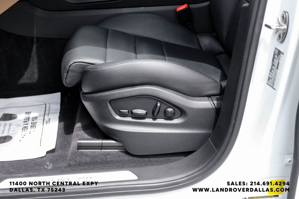 Used 2024 Carrara White Porsche Base image 32