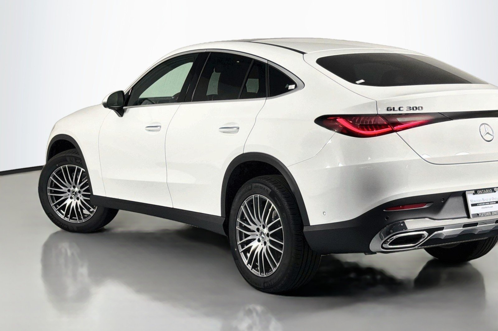 New 2026 Polar White Mercedes-Benz GLC 300 4MATIC® Coupe image 14