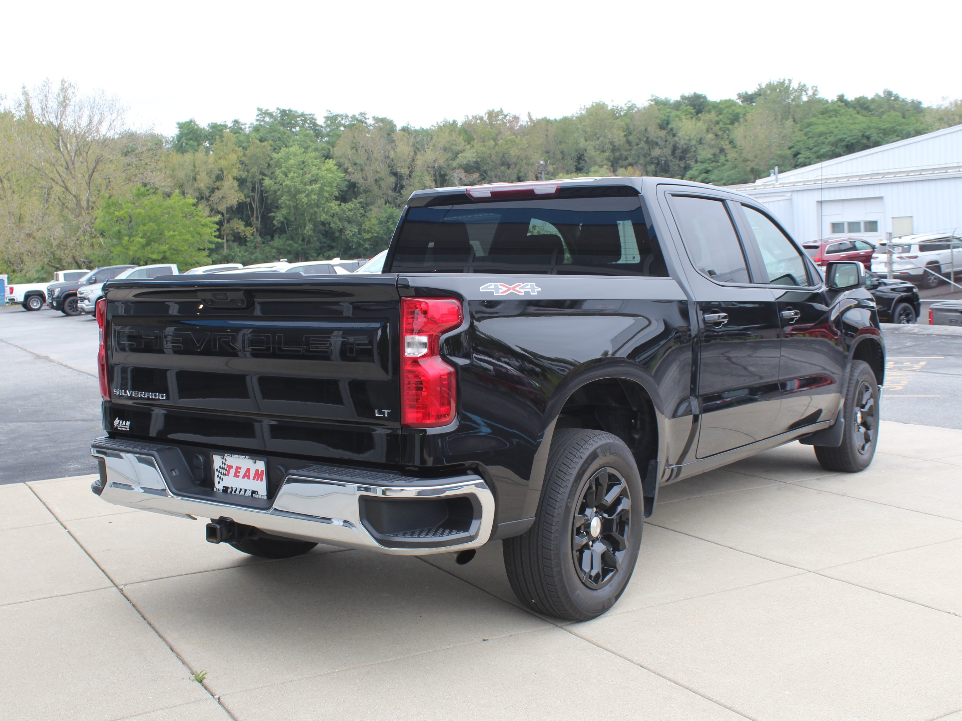 2026 Chevrolet Silverado 1500 LT - Photo 6