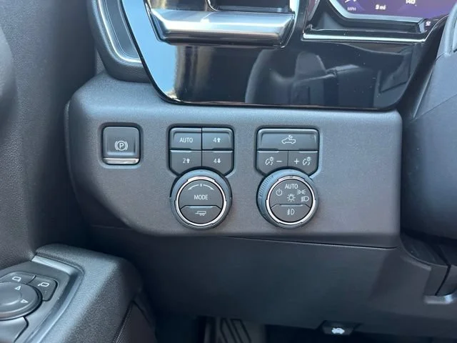 2026 Chevrolet Silverado 1500 LT Trail Boss - Photo 31
