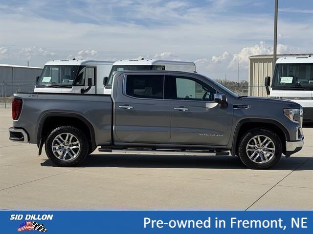 Used 2021 Satin Steel Metallic GMC SLT image 3