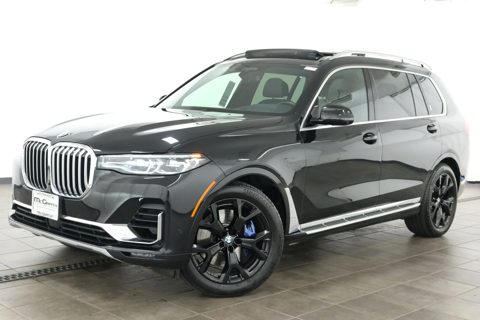2020 BMW X7 xDrive50i's photo