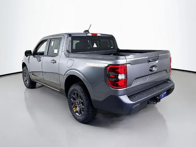 New 2026 Carbonized Gray Metallic Ford Tremor® image 39
