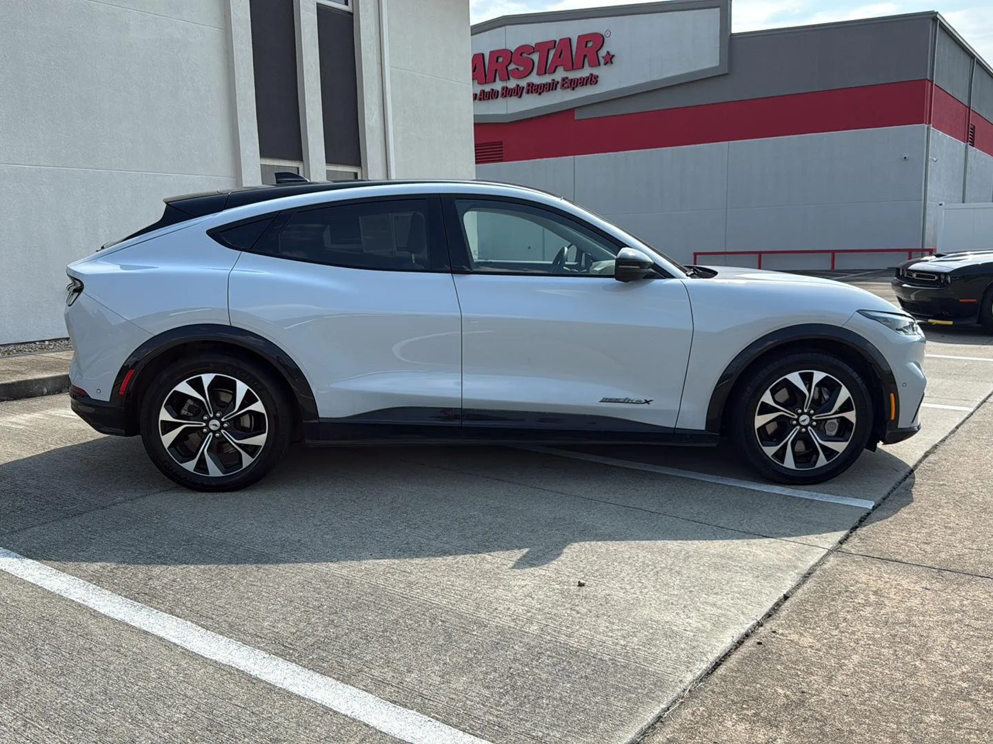Used 2021 Space White Ford Premium image 8