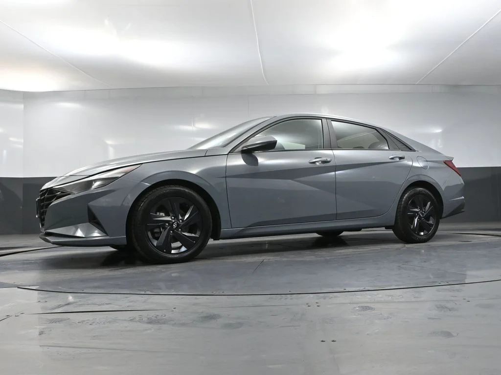 Used 2021 Gray Hyundai SEL image 51
