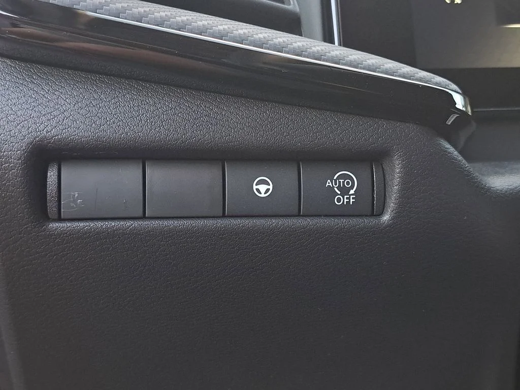 2026 Nissan KICKS SR - Photo 23