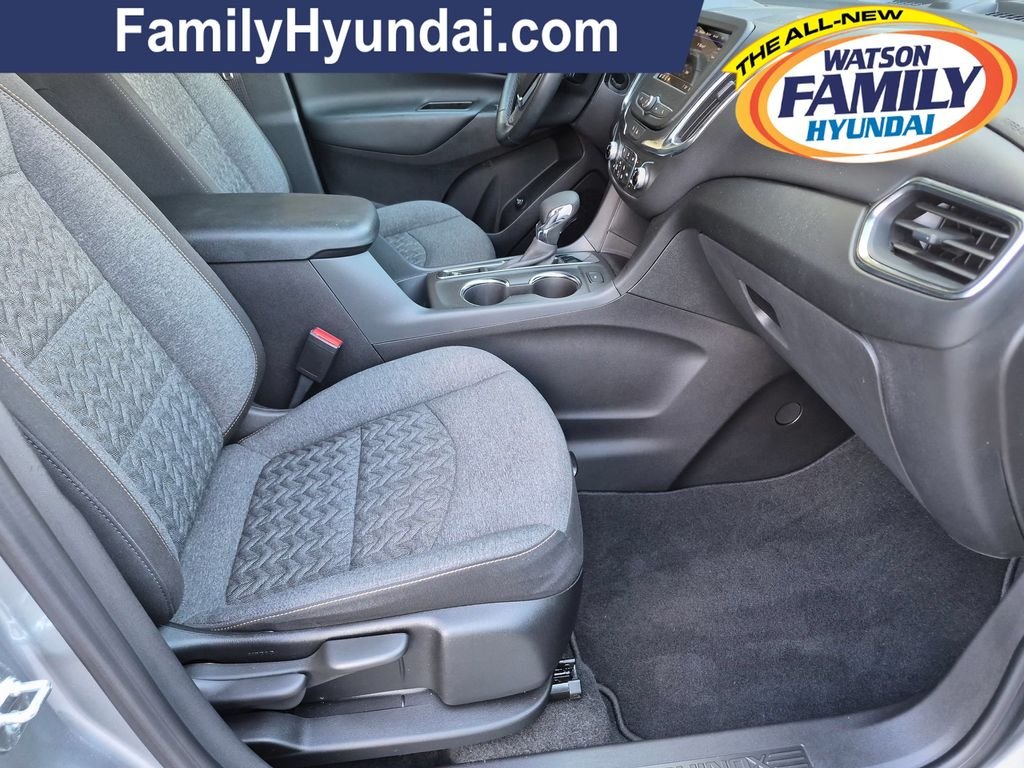 Used 2024 Gray Chevrolet LT image 26