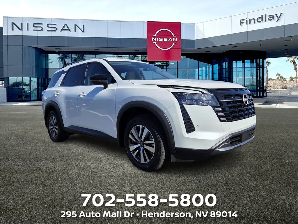 2026 Nissan Pathfinder SL 2WD's photo