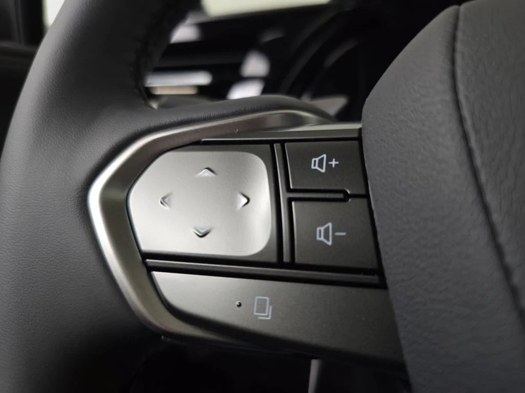 New 2026 Iridium Lexus PREMIUM PLUS image 17