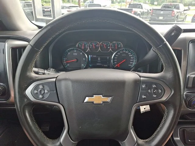 Used 2018 Black Chevrolet LT image 18