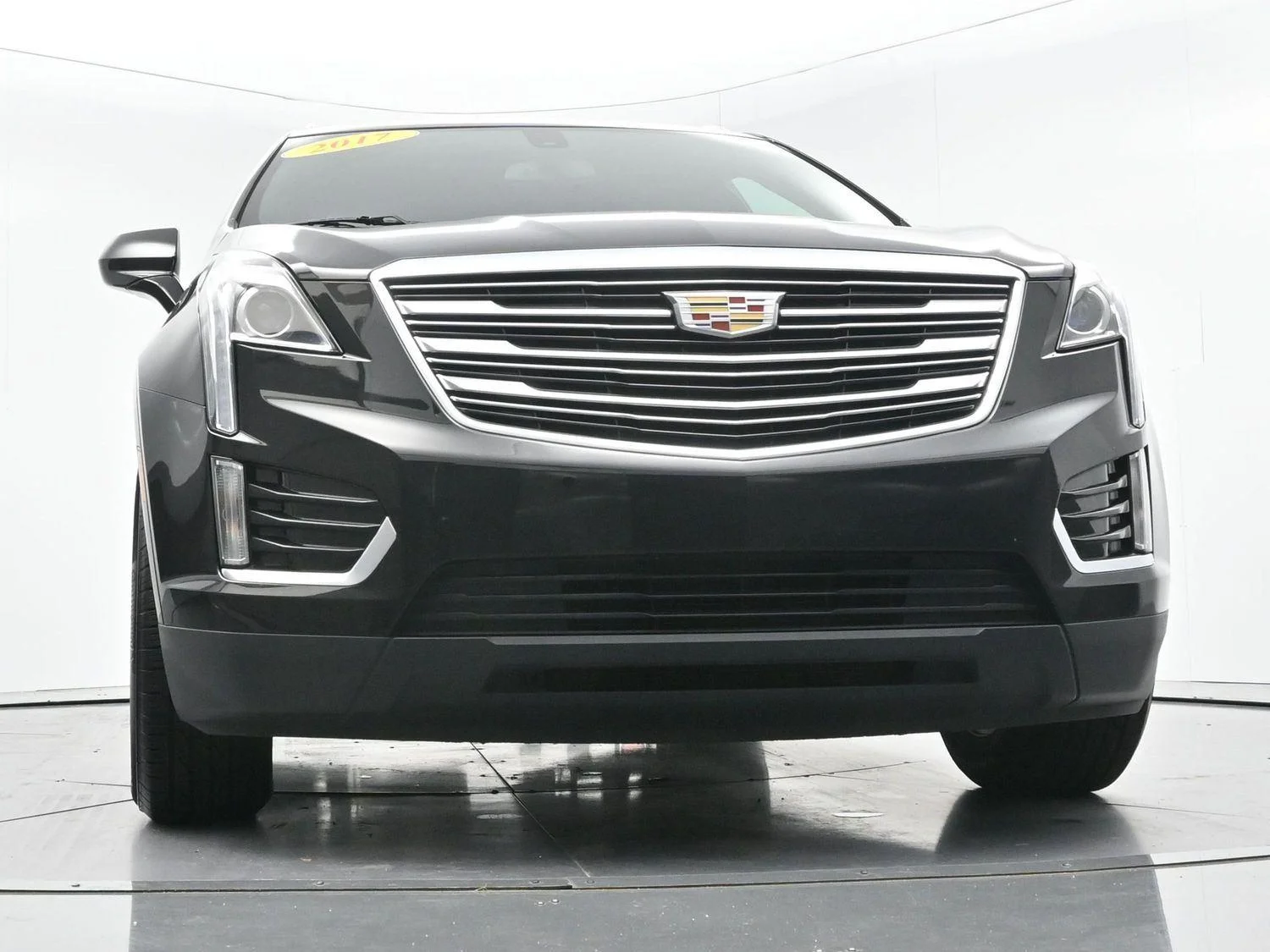Used 2017 STELLAR BLACK METALLIC Cadillac FWD image 41