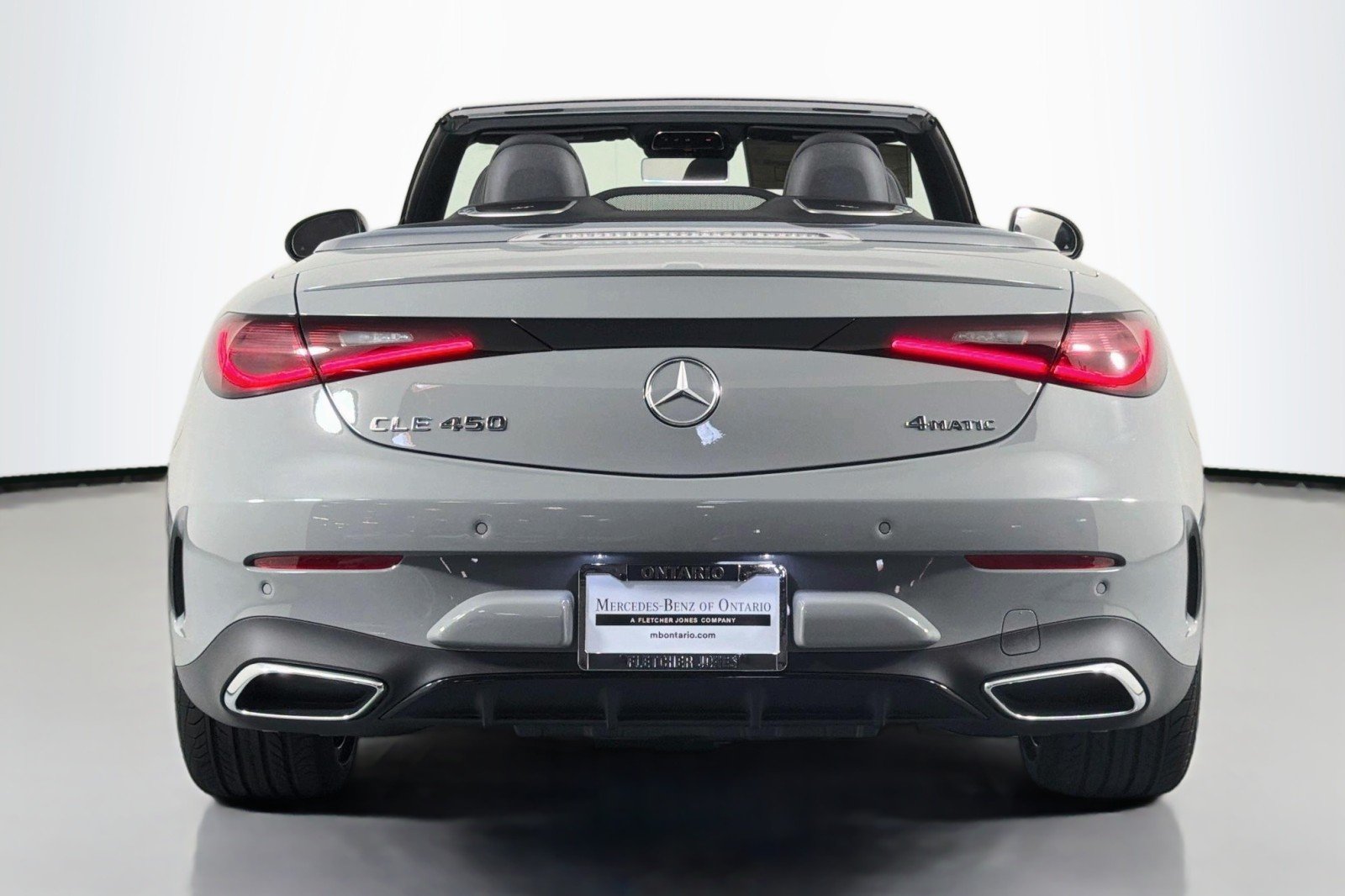 New 2026 MANUFAKTUR Alpine Grey Metallic Mercedes-Benz CLE 450 4MATIC® Cabriolet image 3