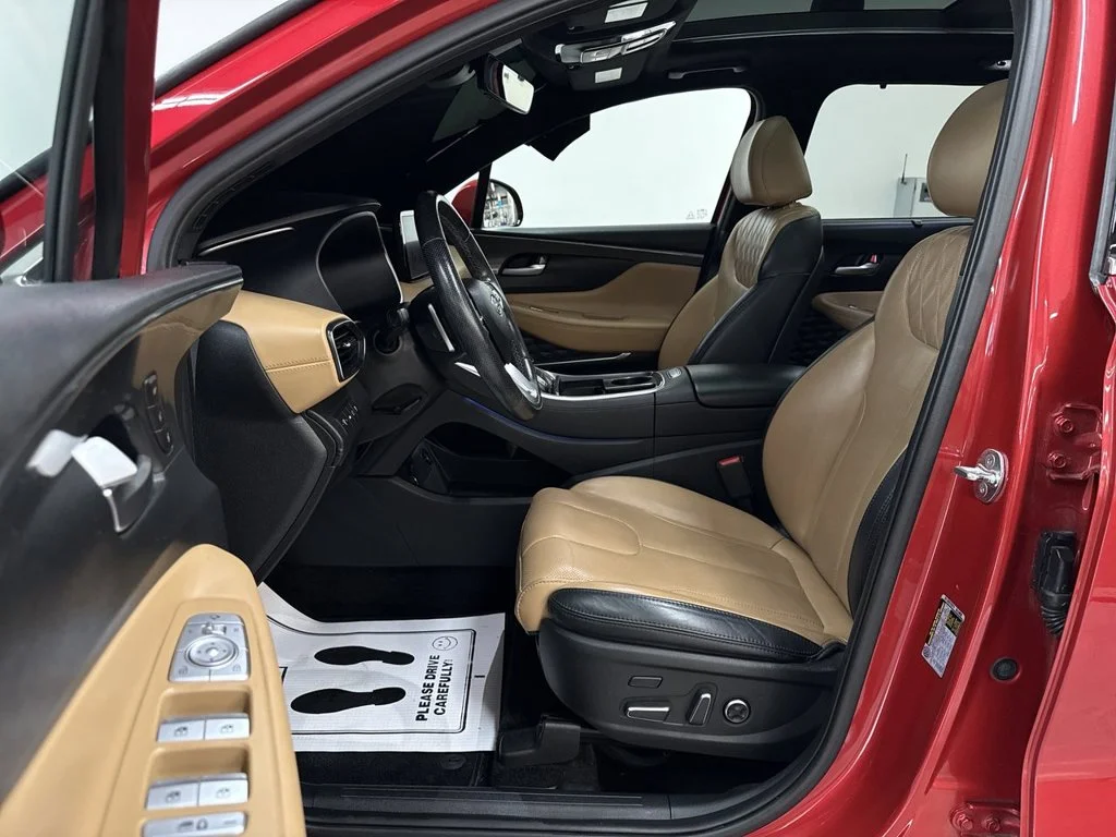 Used 2023 Calypso Red Hyundai Calligraphy image 12
