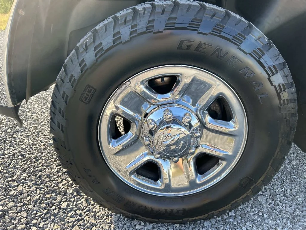 Used 2018 Silver Ram Tradesman image 39
