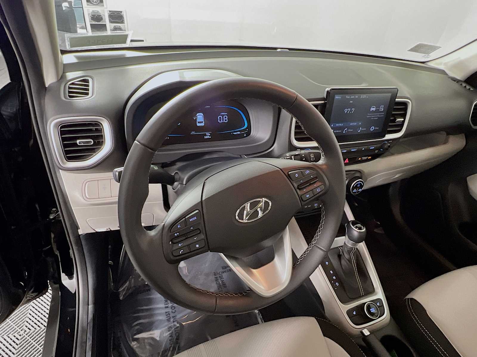 Used 2026 Onyx Black Hyundai SEL image 11