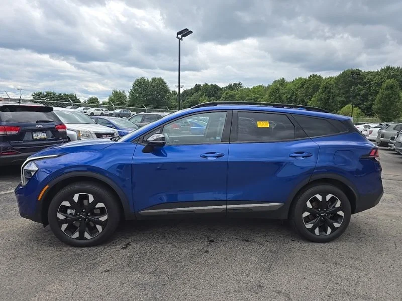 Used 2023 Blue Kia X-Line image 4