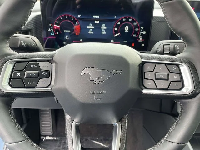 2026 Ford Mustang EcoBoost Fastback - Photo 11
