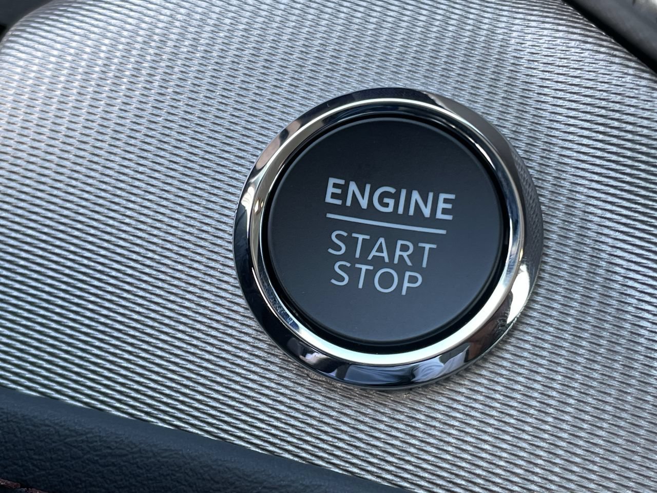 New 2026 Space White Metallic Ford Active image 29