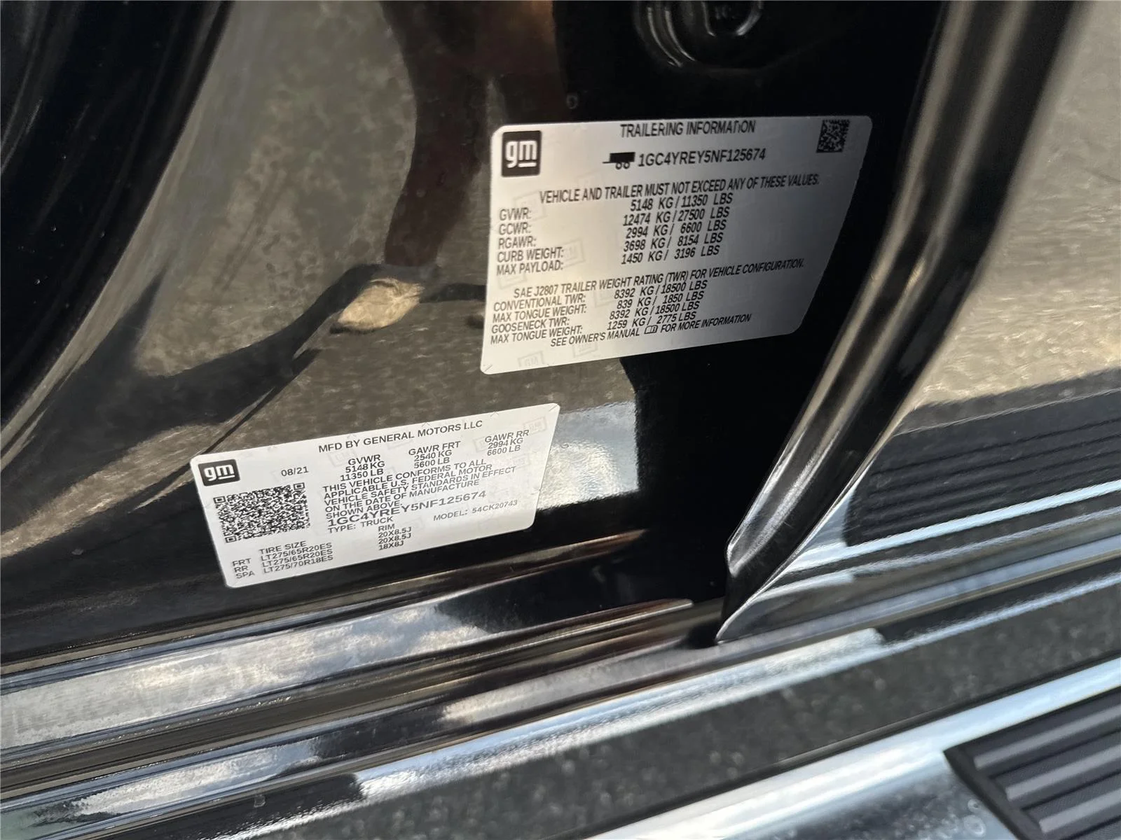 Used 2022 Black Chevrolet High Country image 40