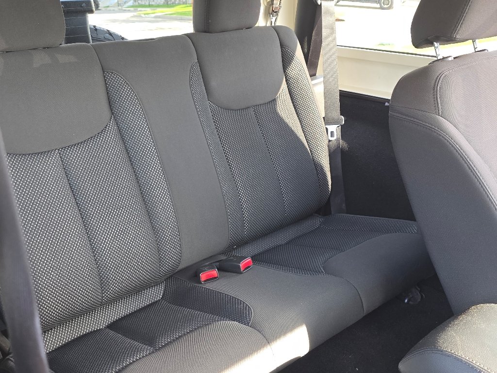 Used 2016 Granite Crystal Metallic Clear Coat Jeep Sport image 23