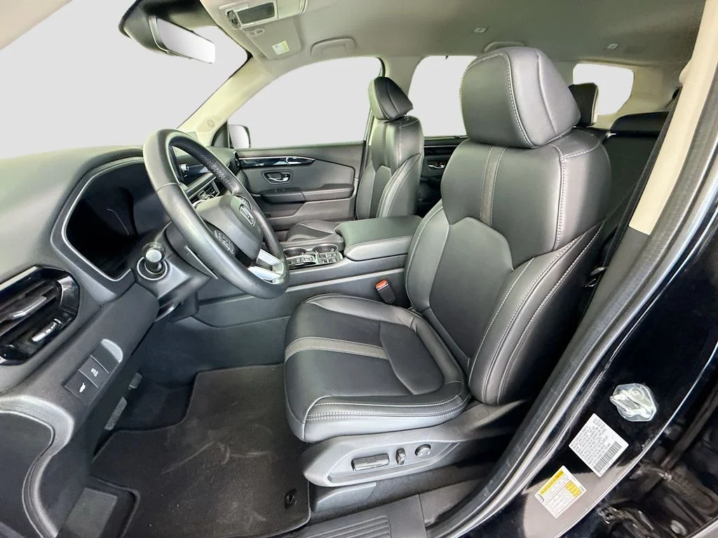 2025 Honda Pilot EX-L - Photo 19
