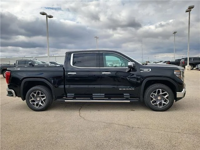 New 2026 Onyx Black GMC SLT image 6