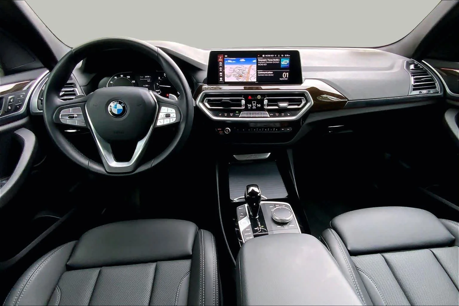 Used 2022 Dark Graphite Metallic BMW xDrive30i image 14