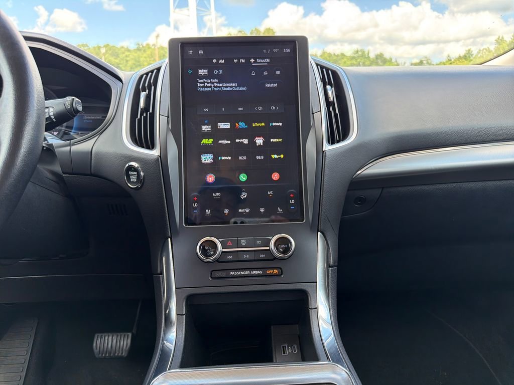 2024 Ford Edge Titanium - Photo 21
