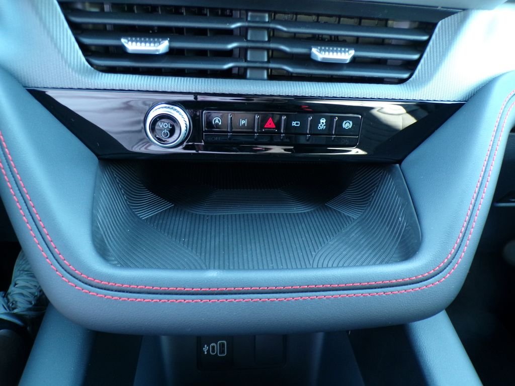 New 2026 Carbonized Gray Metallic Ford ST-Line image 23