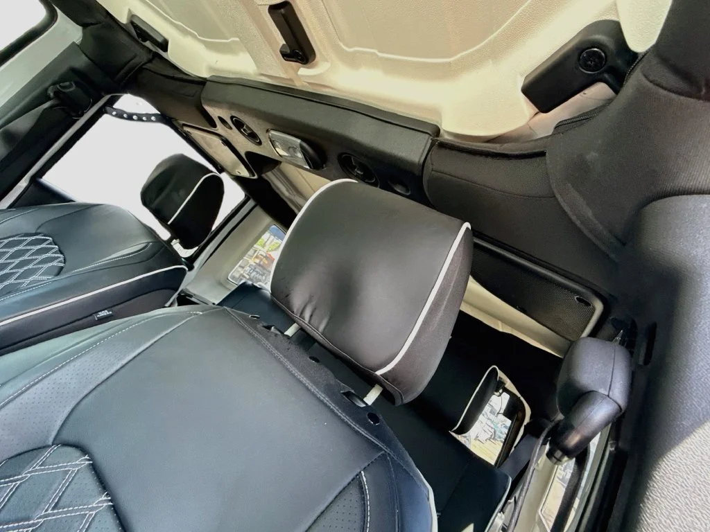 Used 2016 White Jeep Unlimited Rubicon image 20