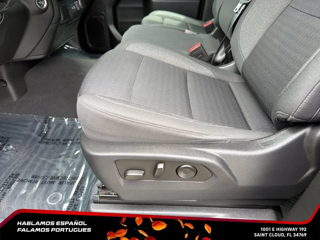 Used 2023 BLACK Chevrolet Custom image 15