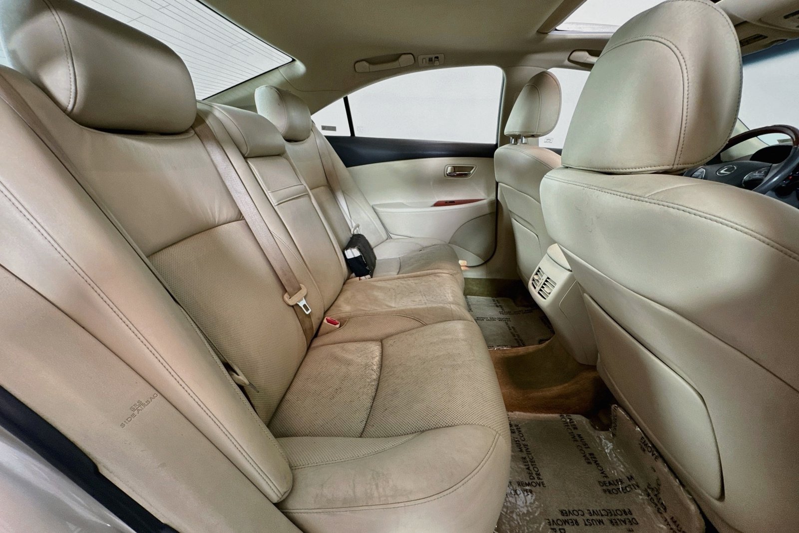 Used 2011 Satin Cashmere Metallic Lexus  image 25