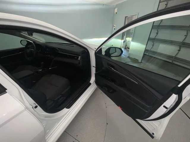 Used 2025 White Toyota LE image 24