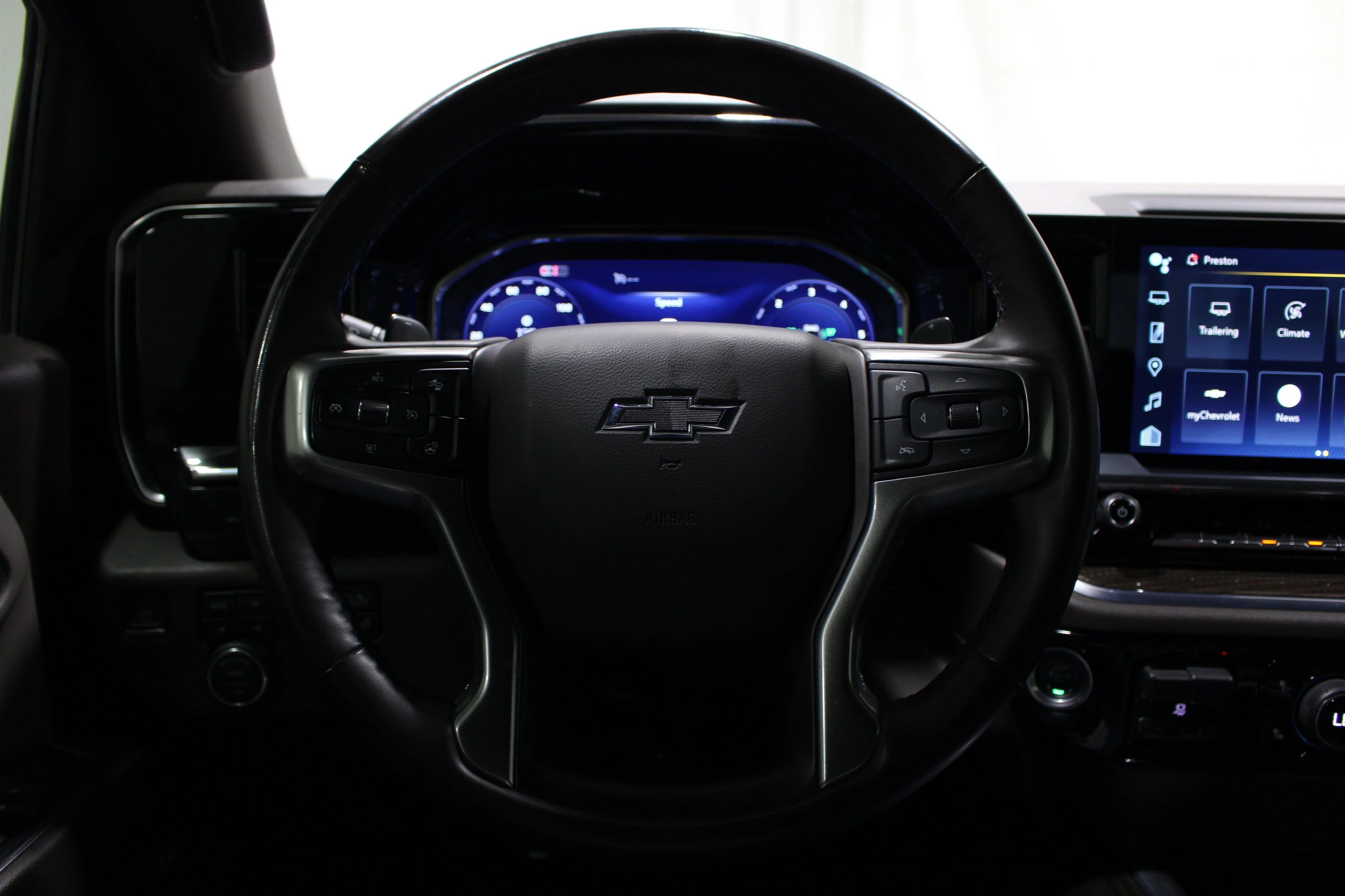 2024 Chevrolet Silverado 1500 LT Trail Boss - Photo 11