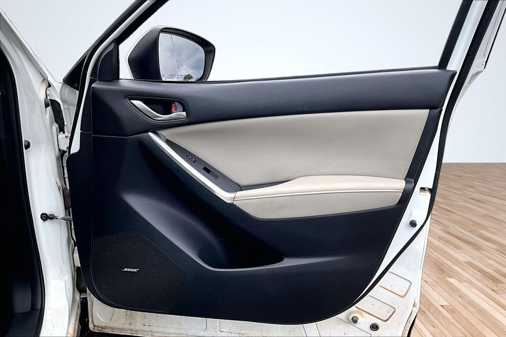 Used 2014 White Mazda Grand Touring image 17