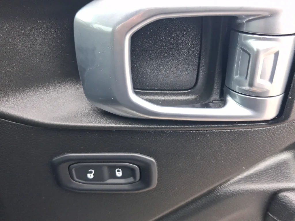 Used 2022 Gray Jeep Unlimited Willys image 33