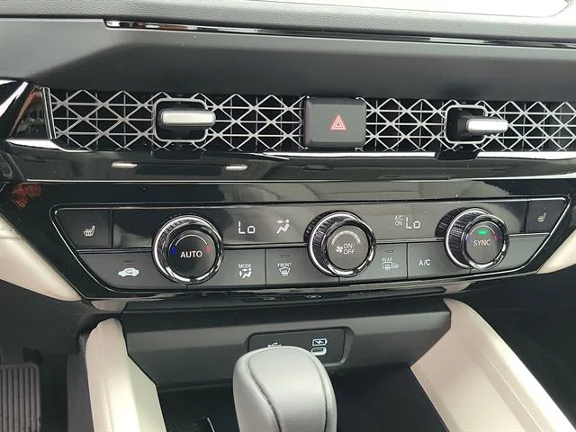 Used 2025 WHITE Honda EX-L image 27