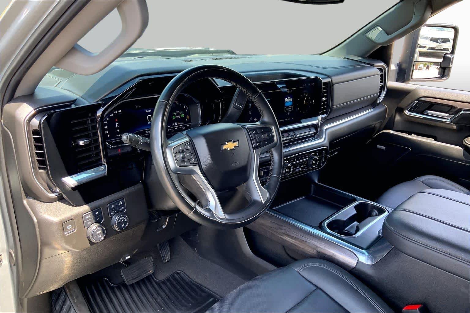 Used 2024 Slate Gray Metallic Chevrolet LTZ image 17