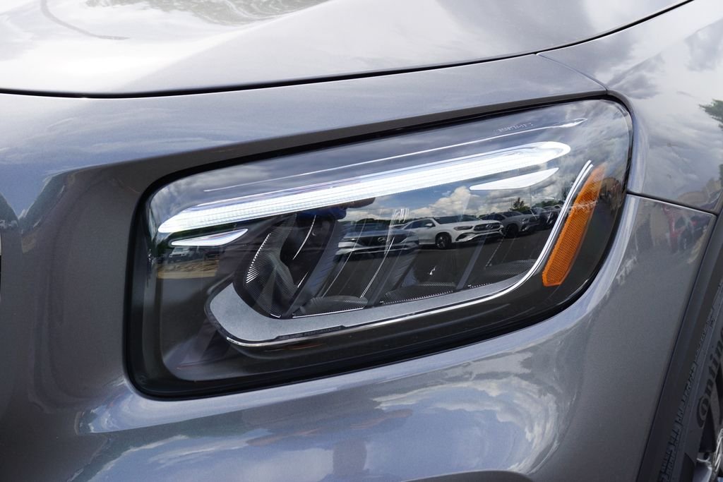 2025 Mercedes-Benz GLB Base - Photo 8