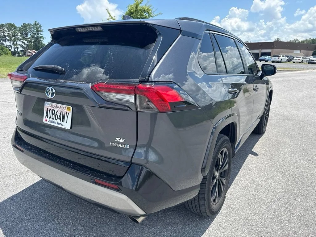 Used 2022 Magnetic Gray Metallic Toyota Hybrid SE image 9
