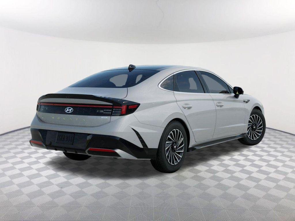 New 2026 White Hyundai Limited image 4