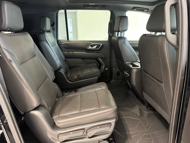 Certified Used 2021 BLACK Chevrolet High Country image 12