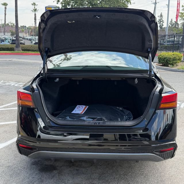 New 2026 Super Black Nissan SV image 7