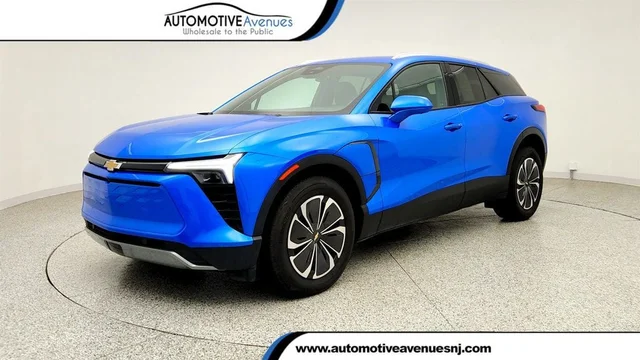 2024 Chevrolet Blazer EV eAWD 4dr LT w/ Comfort & Convenience Pkg + Driver Confidence