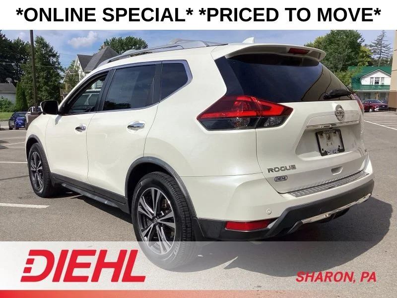 2019 Nissan Rogue SV - Photo 6
