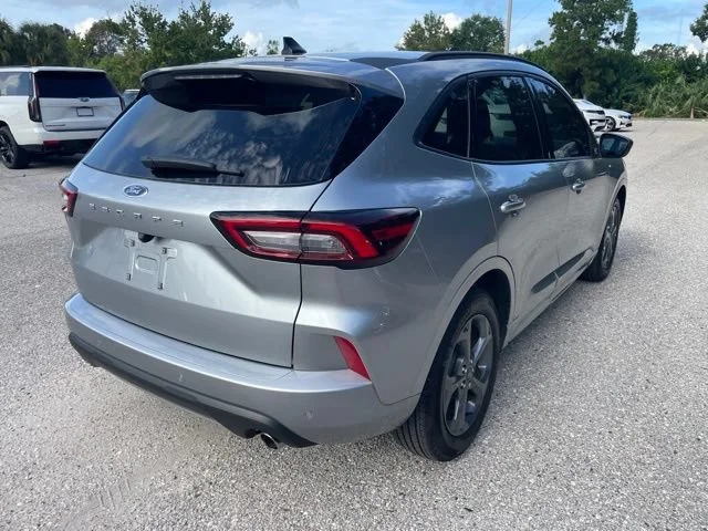 Used 2023 Silver Metallic Ford ST-Line image 2