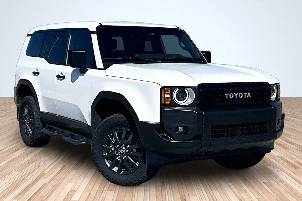 Used 2024 White Toyota 1958 image 9